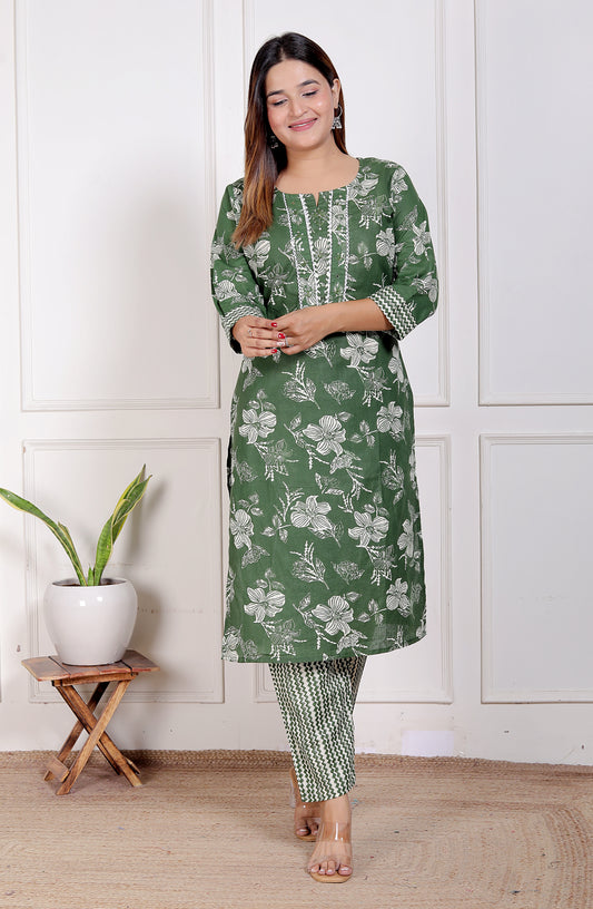 Cotton Kurti Pant Set in very bright and attractive Green color.