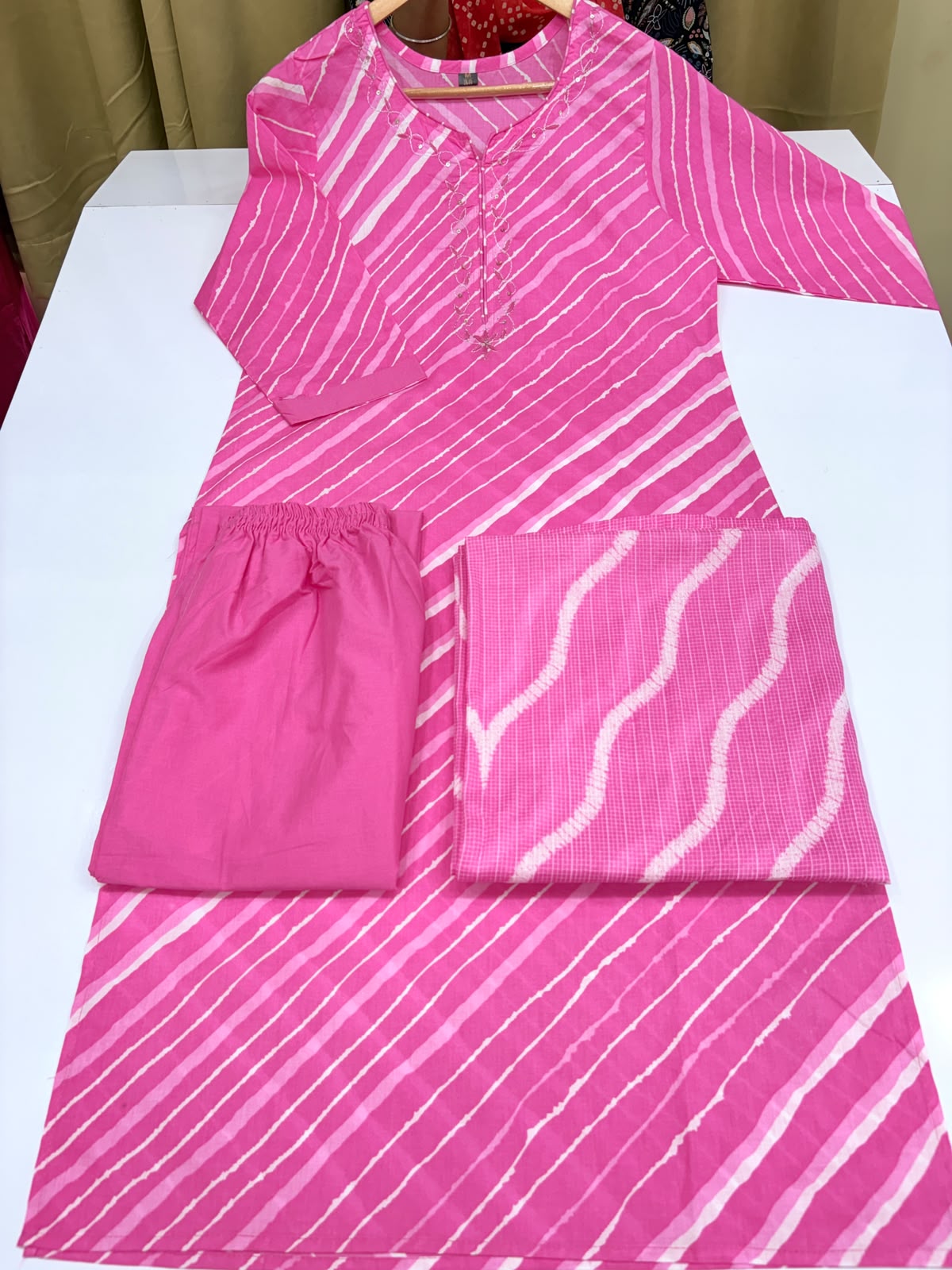 THE NEW LEHERIYA KURTI SET (Ds. No - PCC1072)