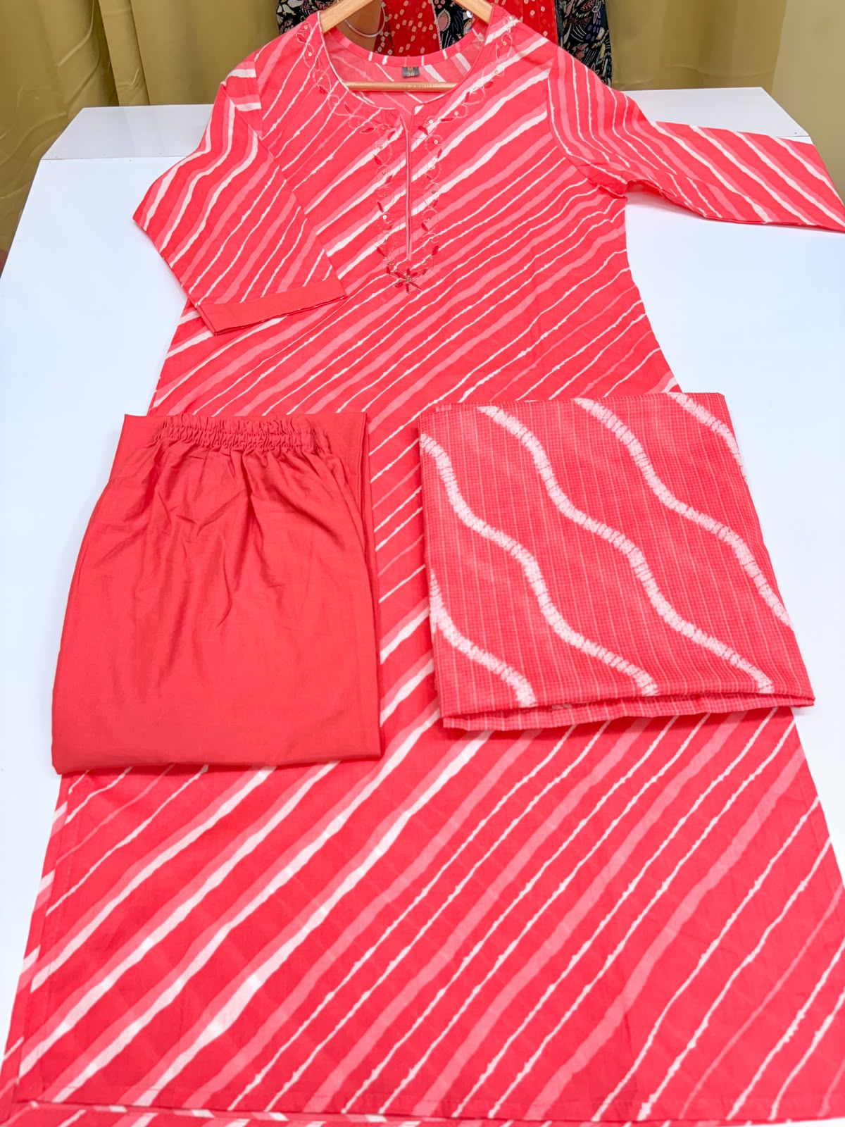 THE NEW LEHERIYA KURTI SET (Ds. No - PCC1072)