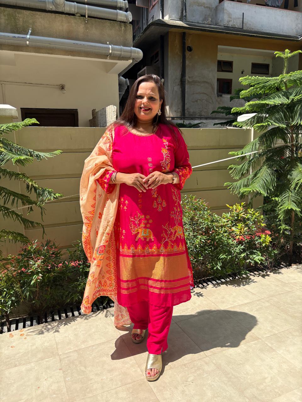 ELEGANT RANI PINK SUIT SET (Ds. No - PCC1064)